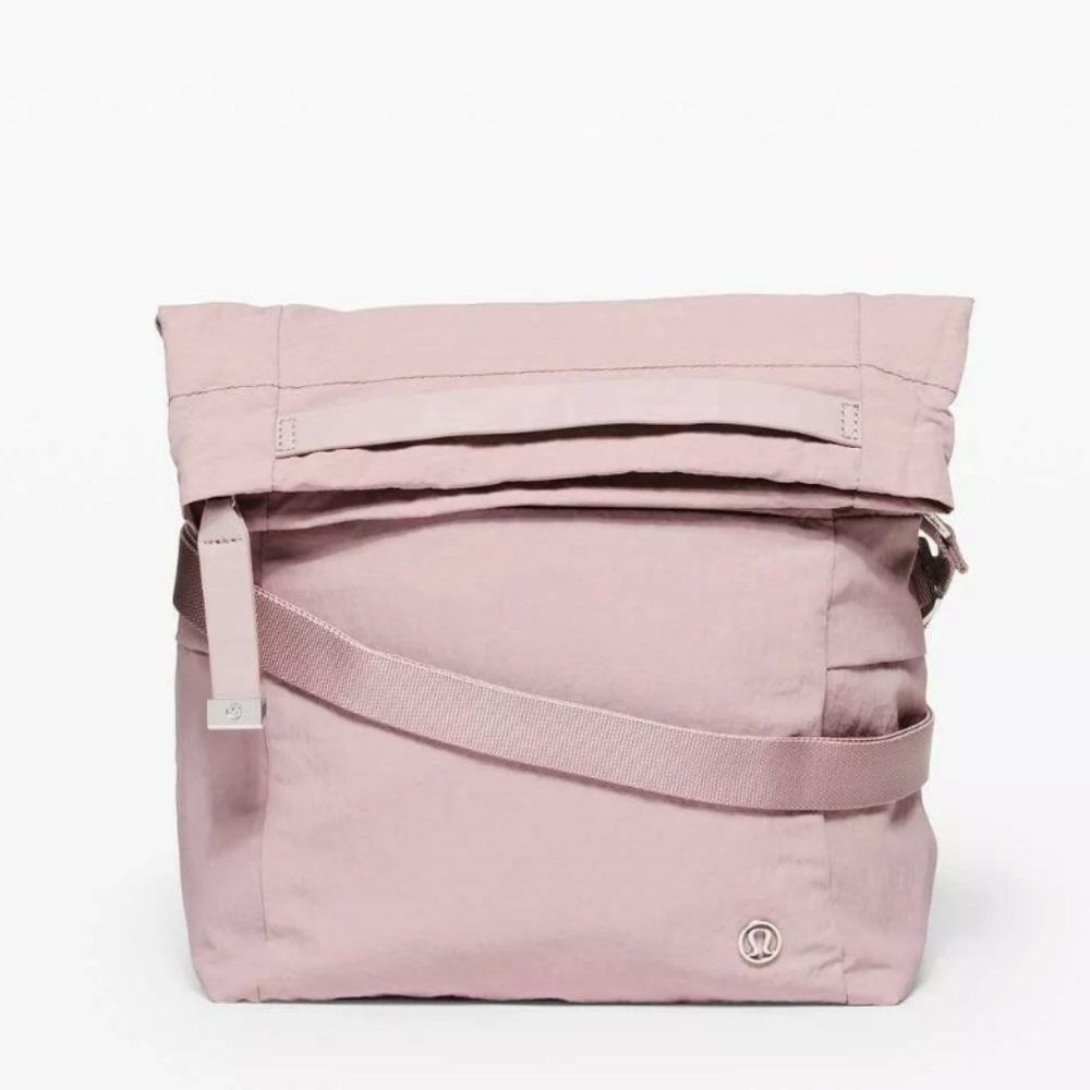 Lululemon On My Level Crossbody 6L
